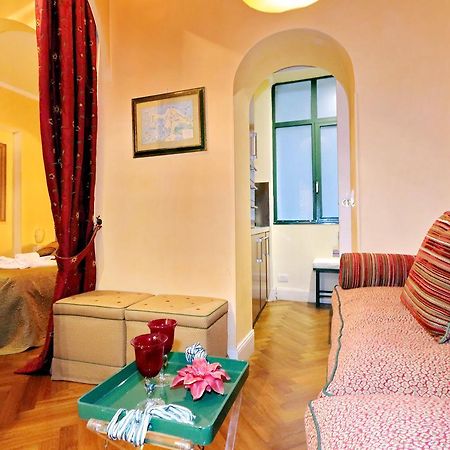 Pantheon Charming Apartment Rome Buitenkant foto